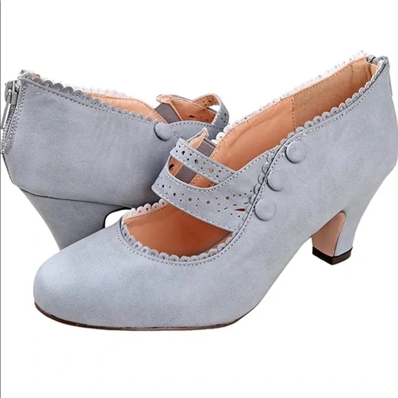 🧡 Chase & Chloe Closed Toe Mary Jane Vintage Heels Gray - Picture 3 of 3